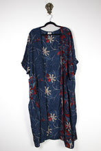 Load image into Gallery viewer, Silk Flow Robe (17143)