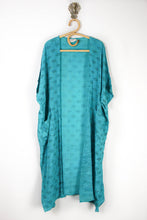 Load image into Gallery viewer, Silk Flow Robe (5778)