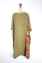 Load image into Gallery viewer, Silk Flow Robe (7875)