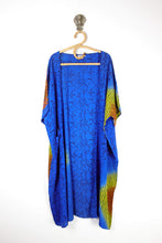 Load image into Gallery viewer, Silk Flow Robe (7889)