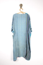 Load image into Gallery viewer, Silk Flow Robe (7894)