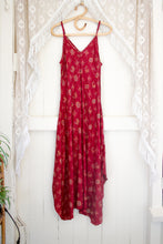 Load image into Gallery viewer, Free Spirit Silk Dress S-M (2220)