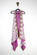 Cargar imagen en el visor de la galería, Gemini Hooded Vest (16242)