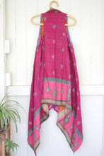 Load image into Gallery viewer, Gemini Kantha Vest (2377)