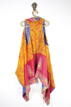 Load image into Gallery viewer, Gemini Vest (14275)