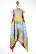 Load image into Gallery viewer, Gemini Vest (14298)