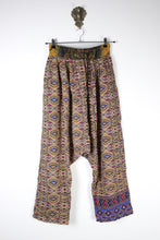 Load image into Gallery viewer, Kantha Harem Pants 2/3XL (16682)