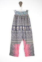 Load image into Gallery viewer, Kantha Harem Pants S/M (14066)