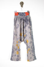Load image into Gallery viewer, Kantha Harem Pants S/M (14080)