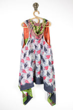 Load image into Gallery viewer, Gemini Hooded Vest (14321)