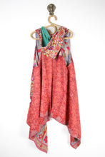 Load image into Gallery viewer, Gemini Hooded Vest (14335)