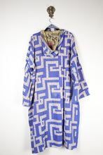 Load image into Gallery viewer, Indira Kantha Robe 3XL (17096)