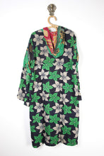 Load image into Gallery viewer, Indira Kantha Robe L (8060)
