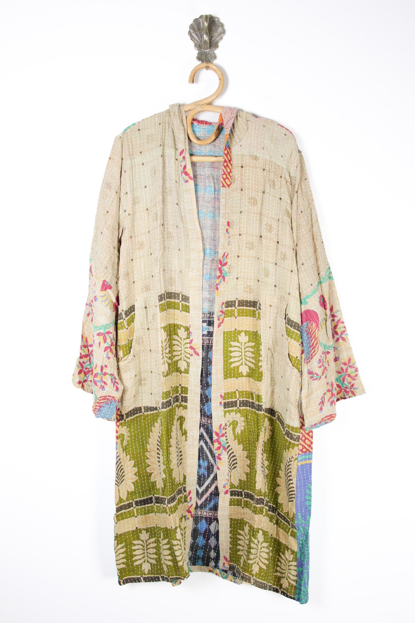Indira Kantha Robe L (8095)