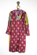 Load image into Gallery viewer, Indira Kantha Robe M (13902)