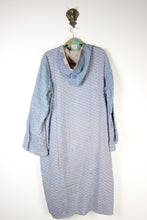 Load image into Gallery viewer, Unicorn Indira Kantha Robe XL (16572)