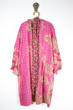 Load image into Gallery viewer, Indira Kantha Robe 3XL (13847)