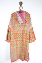Load image into Gallery viewer, Indira Kantha Robe 3XL (13847)