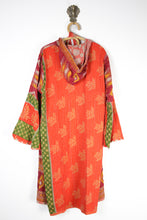 Load image into Gallery viewer, Indira Kantha Robe XL (13867)