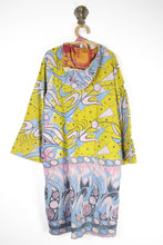 Load image into Gallery viewer, Indira Kantha Robe XL (13868)