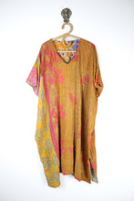 Load image into Gallery viewer, Kantha Ishka Kaftan (15441)