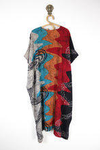 Load image into Gallery viewer, Silk Ishka Kaftan (12139)