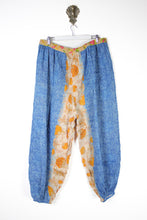 Carica l&#39;immagine nel visualizzatore di Gallery, Tula Kantha Joggers 3XL (11793)