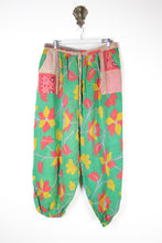 Carica l&#39;immagine nel visualizzatore di Gallery, Tula Kantha Joggers 3XL (11794)