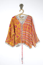 Load image into Gallery viewer, Jovie Kantha Top L/XL (8150)