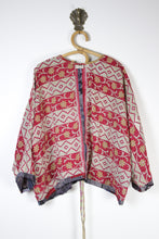 Load image into Gallery viewer, Jovie Kantha Top 2/3XL (14990)