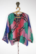 Load image into Gallery viewer, Jovie Kantha Top 2/3XL (14995)