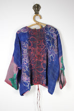 Load image into Gallery viewer, Jovie Kantha Top 2/3XL (14995)