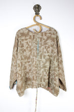 Load image into Gallery viewer, Unicorn Jovie Kantha Top 2/3XL (16498)