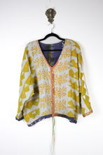 Load image into Gallery viewer, Jovie Kantha Top 2/3XL (16787)