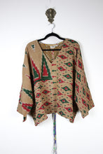 Load image into Gallery viewer, Jovie Kantha Top 2/3XL (16791)