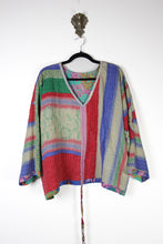 Load image into Gallery viewer, Jovie Kantha Top 2/3XL (16792)