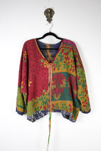 Load image into Gallery viewer, Jovie Kantha Top 2/3XL (16793)