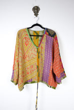 Load image into Gallery viewer, Jovie Kantha Top 2/3XL (16794)