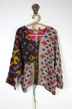 Load image into Gallery viewer, Jovie Kantha Top L/XL (14986)