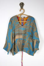 Load image into Gallery viewer, Jovie Kantha Top L/XL (14987)