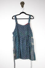 Load image into Gallery viewer, Unicorn Juniper Dress 2XL (16595)