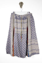 Load image into Gallery viewer, Juno Kantha Skirt 2XL (7938)