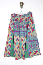 Load image into Gallery viewer, Juno Kantha Skirt 2XL (7939)