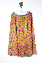 Load image into Gallery viewer, Juno Kantha Skirt 2XL (7939)