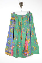 Load image into Gallery viewer, Juno Kantha Skirt 2XL (7941)