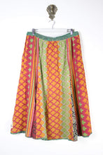 Load image into Gallery viewer, Juno Kantha Skirt 2XL (7942)