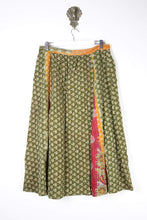 Load image into Gallery viewer, Juno Kantha Skirt XL (7946)