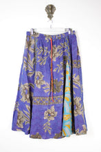 Load image into Gallery viewer, Juno Kantha Skirt XL (7948)