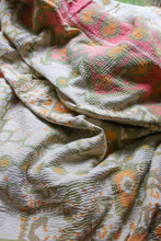 Load image into Gallery viewer, Vintage Kantha Quilt (D)