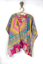 Load image into Gallery viewer, Dreamer Kantha Top LXL (4513)